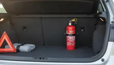 Feuerlöscher im Auto: Lebensretter auf Rädern